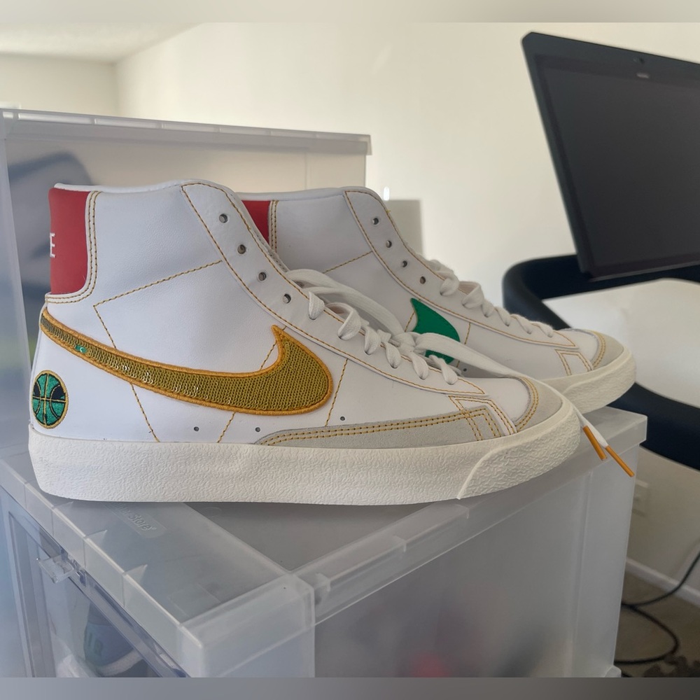 Nike Raygun Blazer Mid ‘77 Vintage Mens 6